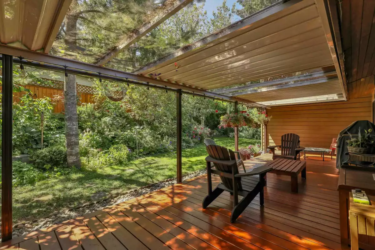 Hallway Photo of 567 Tralee Place, Delta, BC