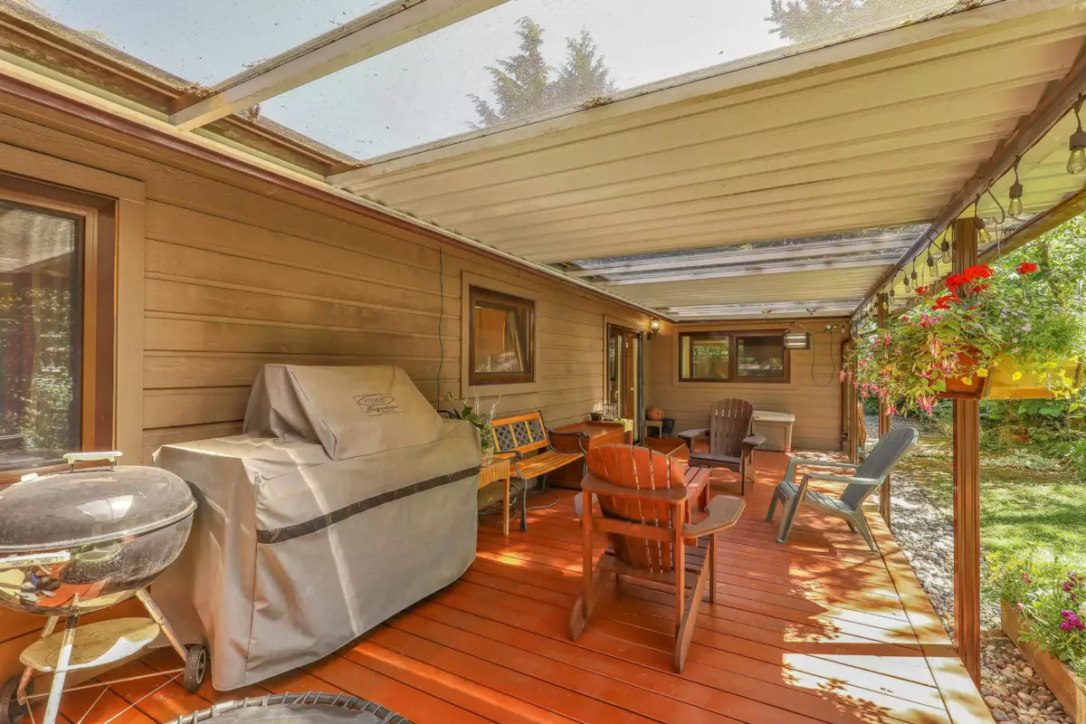 Mudroom Photo of 567 Tralee Place, Delta, BC