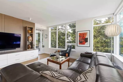 804 15152 Russell Avenue, White Rock, BC, White Rock — Apartment/Condo for sale