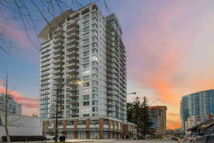 804 15152 Russell Avenue, White Rock, BC, White Rock — Apartment/Condo for sale