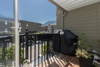 101 38003 Second Avenue, Squamish, BC, Squamish — Apartment/Condo for sale