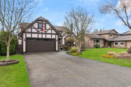 12239 212 Street, Maple Ridge, BC, Maple Ridge — Single Family Residence for sale