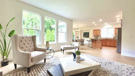 99 Maple Drive, Port Moody, BC, Port Moody — Single Family Residence for sale