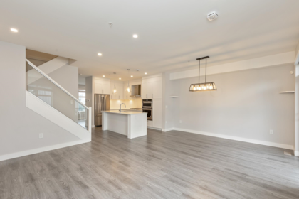 Family Room Photo of 15 20327 72b Avenue, Langley, BC