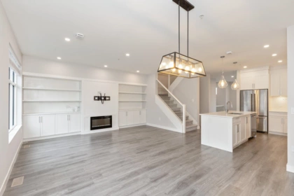 Living Room Photo of 15 20327 72b Avenue, Langley, BC