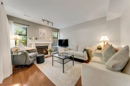 11 20681 Thorne Avenue, Maple Ridge, BC