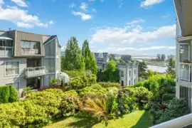 306 48 Richmond Street, New Westminster, BC