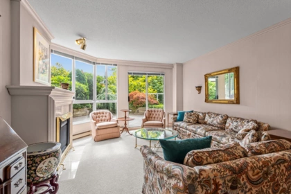 305 1235 Quayside Drive, New Westminster, BC, New Westminster — Apartment/Condo for sale