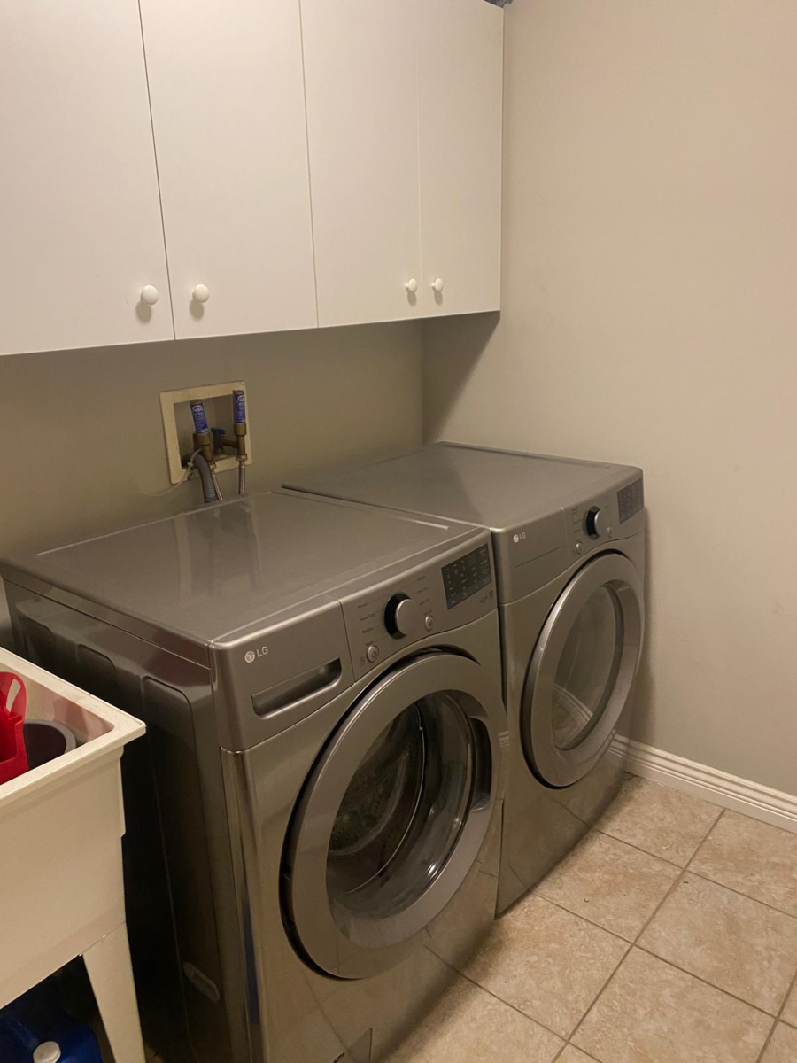 Office / Den Photo of 14866 67a Avenue, Surrey, BC