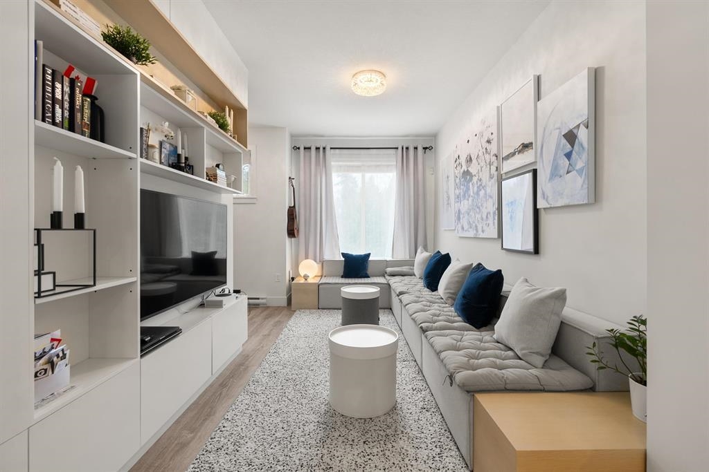 Breakfast Nook Photo of 63 9718 161a Street, Surrey, BC