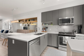 63 9718 161a Street, Surrey, BC