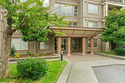 111 45555 Yale Road, Chilliwack, BC, Chilliwack — Apartment/Condo for sale