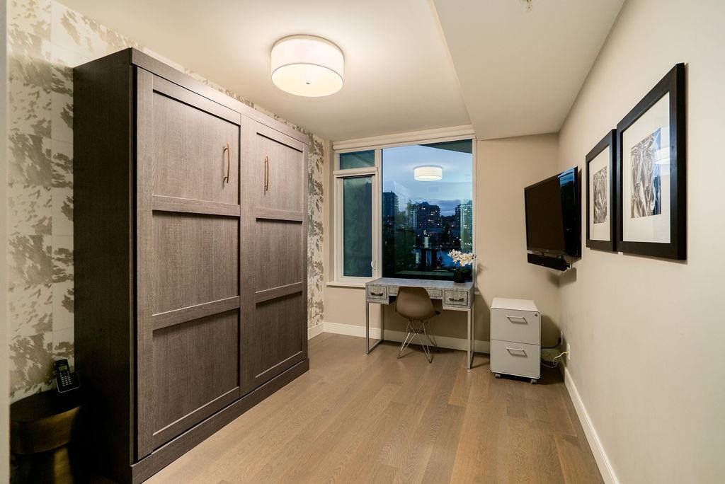 Outdoor Deck Photo of 305 210 Salter Street, New Westminster, BC