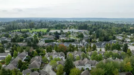 Garden / Landscaping Photo of 18470 64 Avenue, Surrey, BC