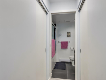 Walk-In Closet Photo of 1628 Cypress Street, Vancouver, BC