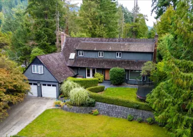 3760 Bayridge Avenue, West Vancouver, BC, West Vancouver — Single Family Residence for sale