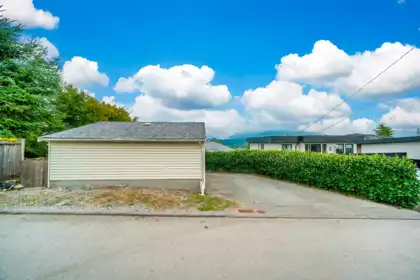 Backyard Photo of 4066 Yale Street, Burnaby, BC