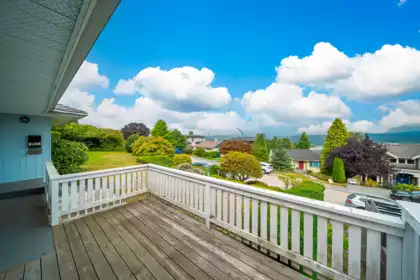 4066 Yale Street, Burnaby, BC, Burnaby — Single Family Residence for sale
