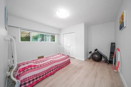 Loft / Bonus Room Photo of 4066 Yale Street, Burnaby, BC
