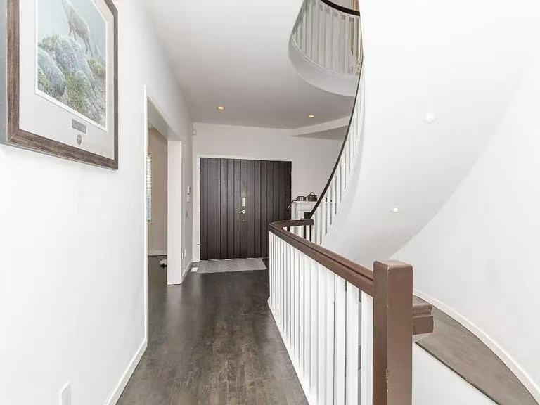 Breakfast Nook Photo of 1361 Inglewood Avenue, West Vancouver, BC