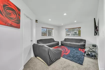 Entry Foyer Photo of 22938 Fuller Avenue, Maple Ridge, BC
