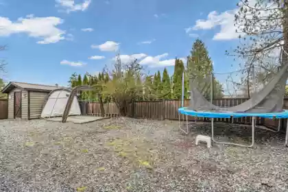 Outdoor Kitchen Photo of 22938 Fuller Avenue, Maple Ridge, BC
