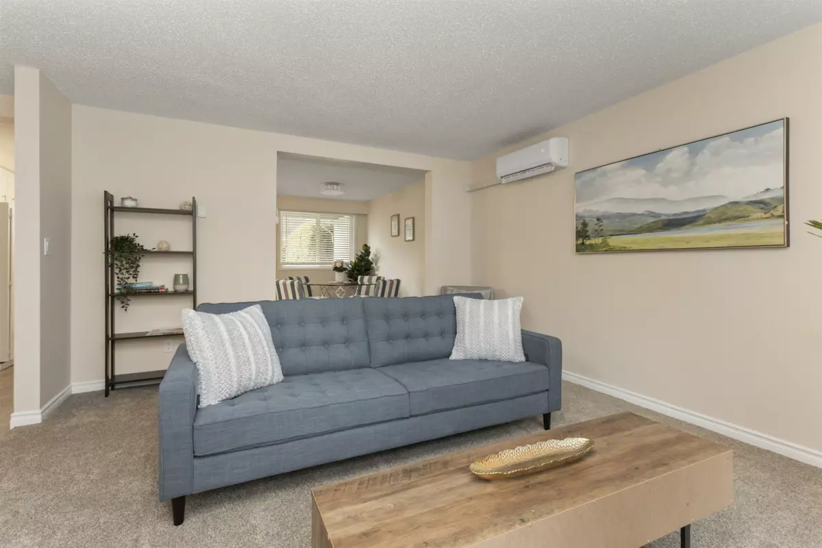 Hallway Photo of 13 1715 Beaman Drive, Agassiz, BC