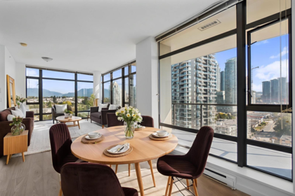 1903 4250 Dawson Street, Burnaby, BC, Burnaby — Apartment/Condo for sale