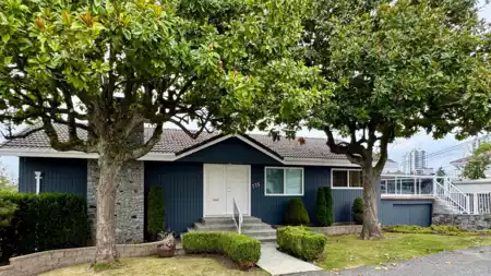 775 Esmond Avenue, Burnaby, BC, Willingdon Heights — 4 bed single family residence for sale