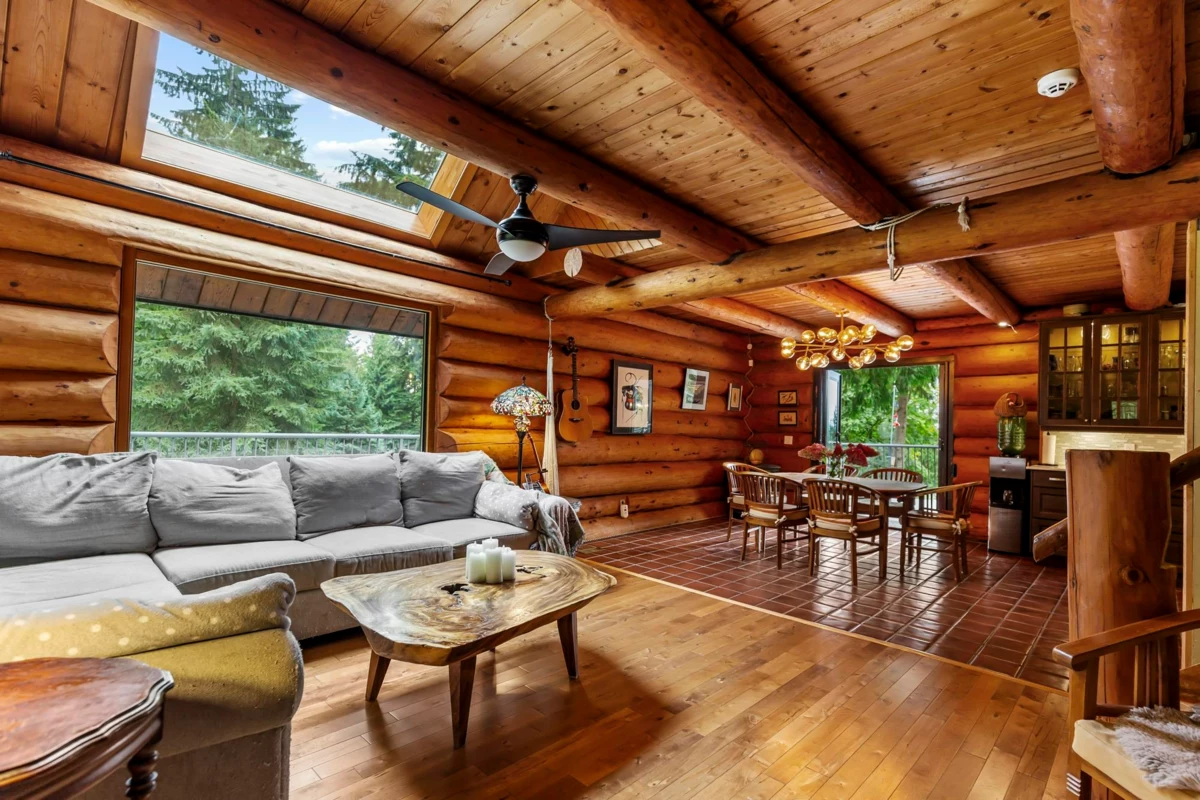Kitchen Photo of 10588 Shaw Street, Mission, BC