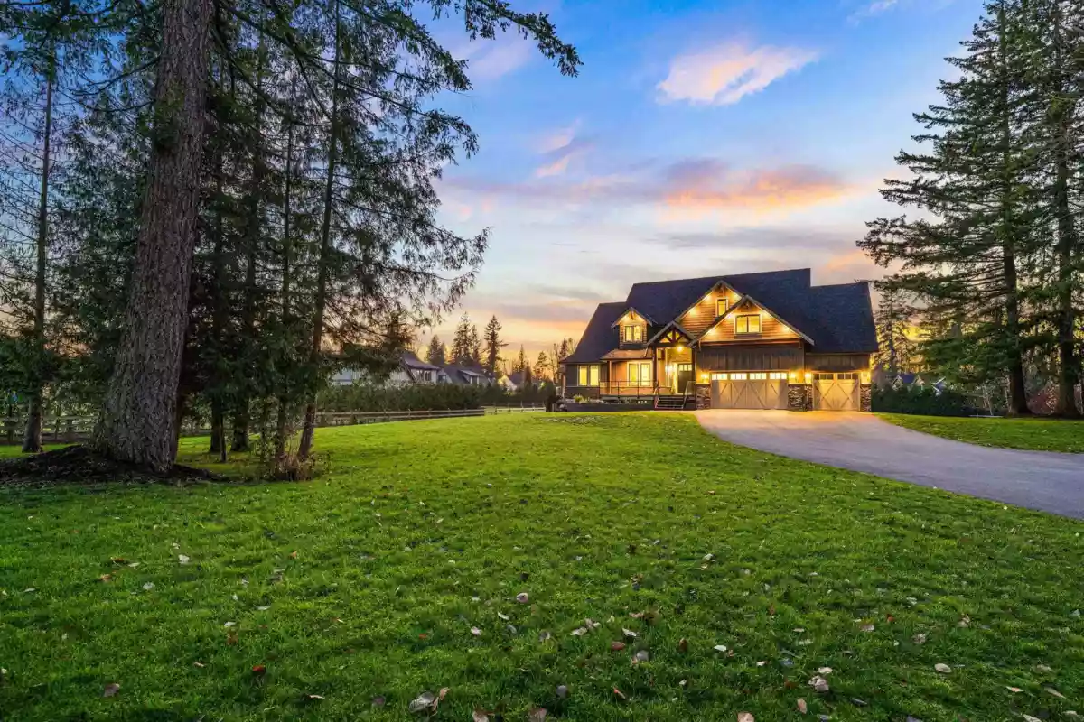 Dining Area Photo of 4471 248 Street, Langley, BC