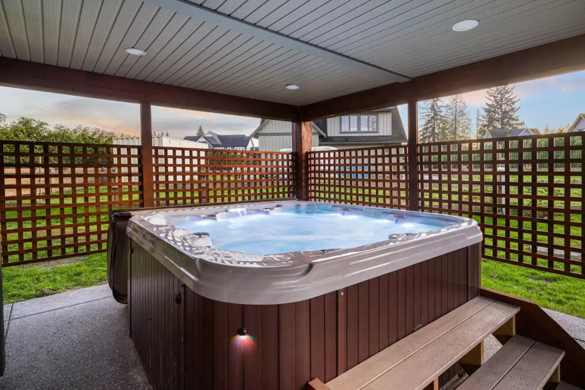 Swimming Pool Photo of 4471 248 Street, Langley, BC