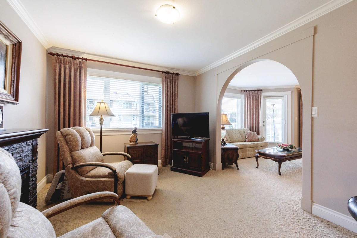 Bedroom 4 Photo of 210 13959 16 Avenue, Surrey, BC