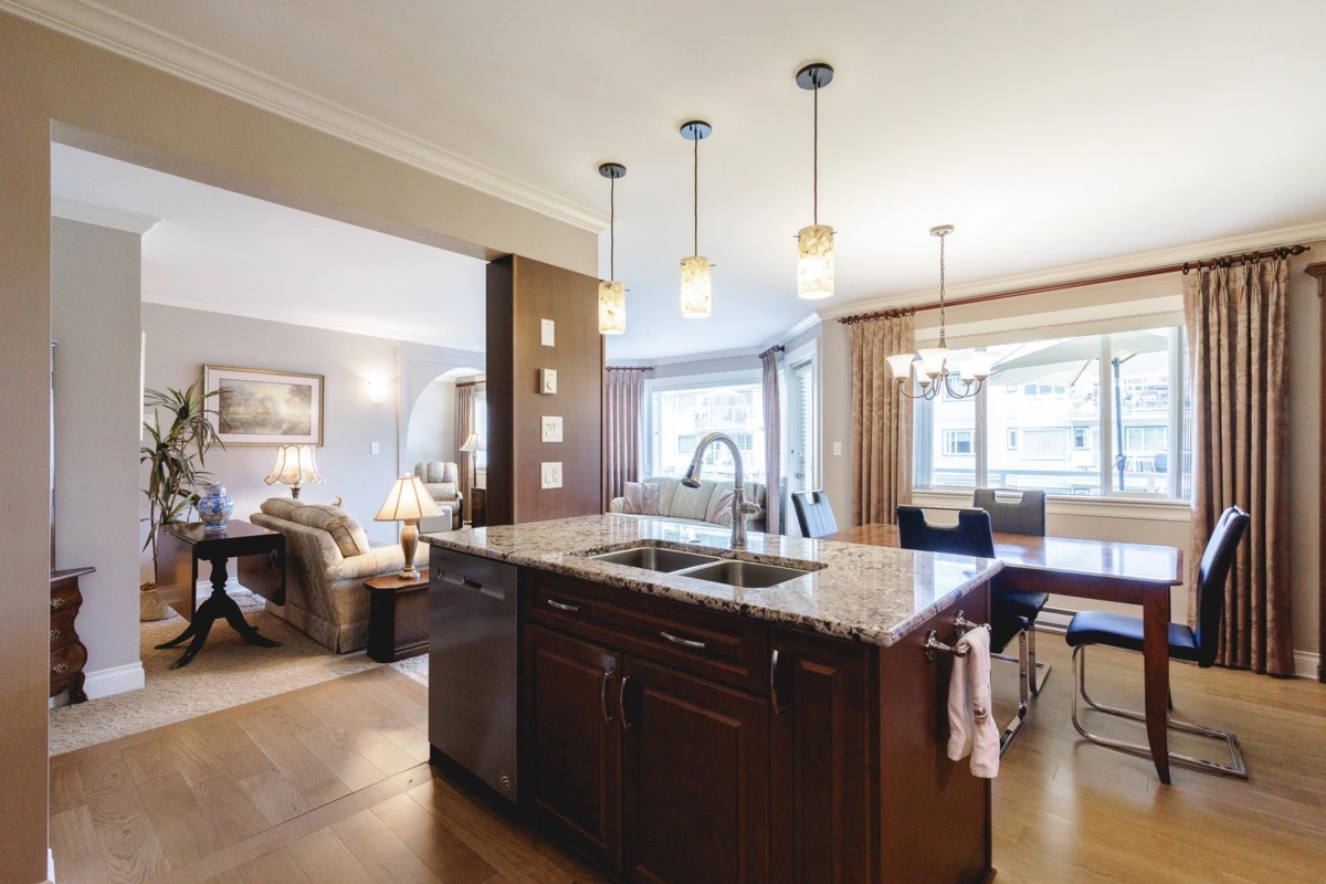 Kitchen Island Photo of 210 13959 16 Avenue, Surrey, BC
