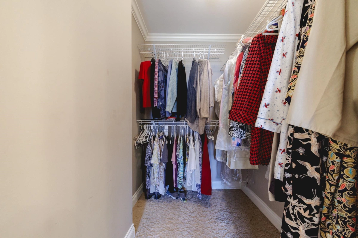 Laundry Room Photo of 210 13959 16 Avenue, Surrey, BC