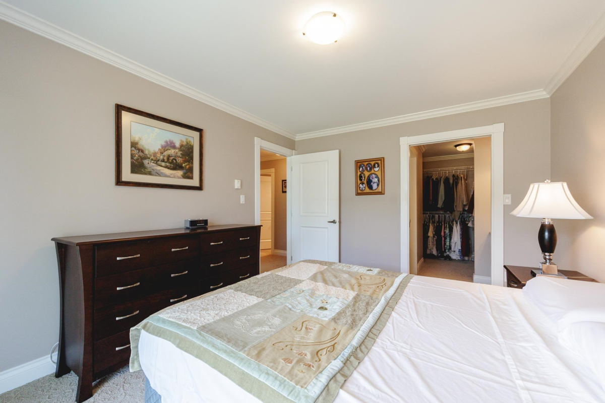 Office / Den Photo of 210 13959 16 Avenue, Surrey, BC