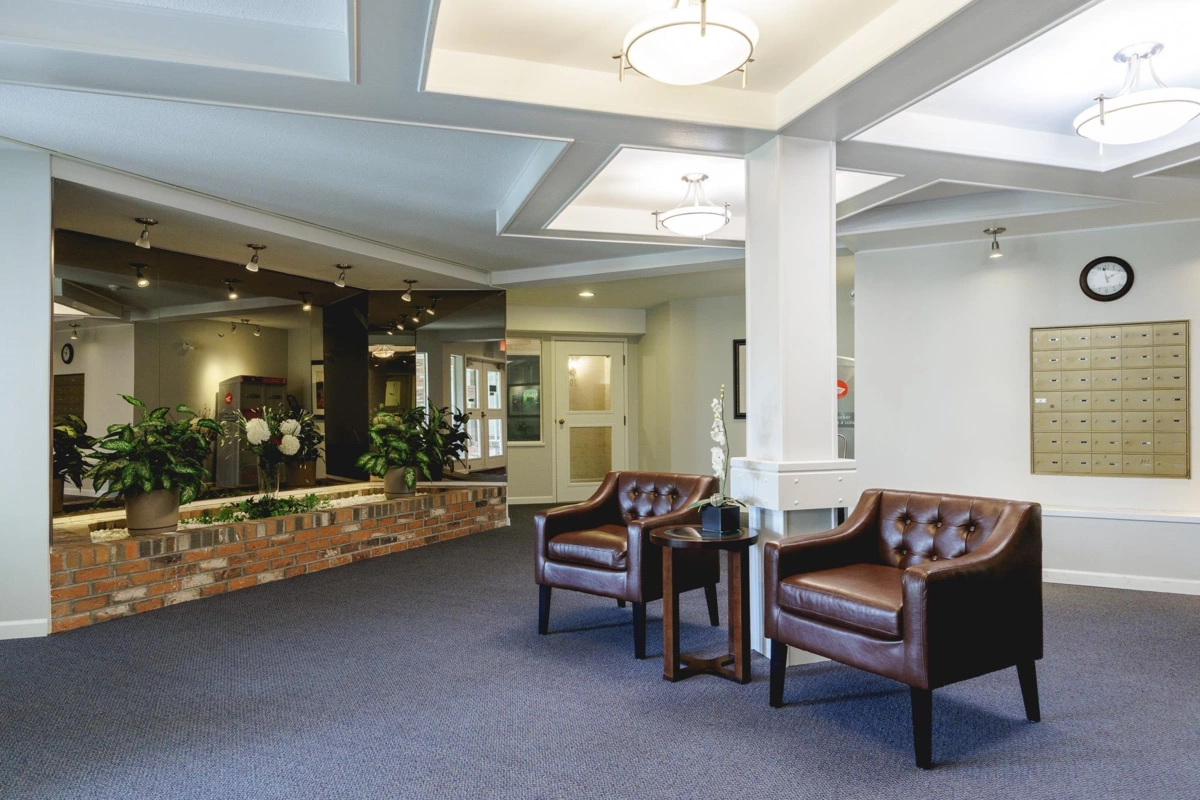 Swimming Pool Photo of 210 13959 16 Avenue, Surrey, BC