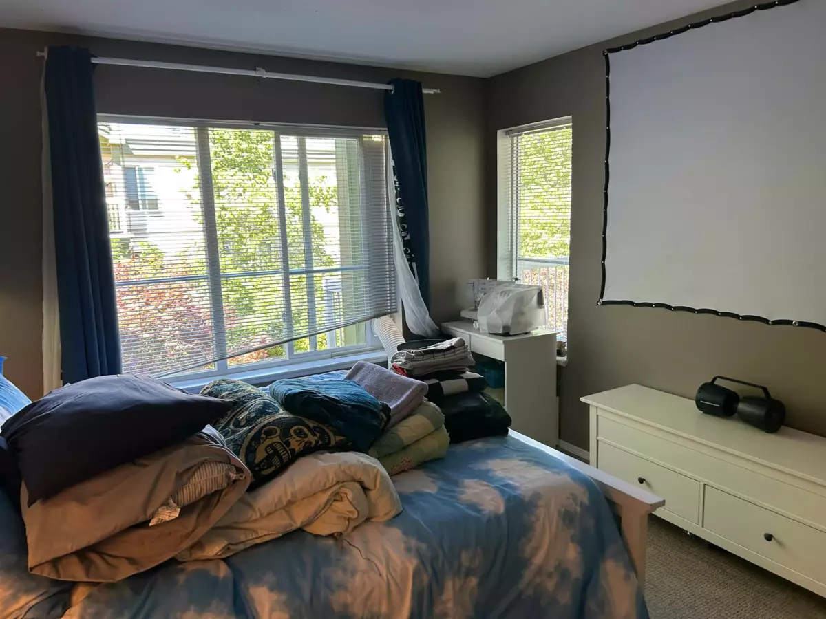 Primary Bathroom Photo of 304 10665 139 Street, Surrey, BC