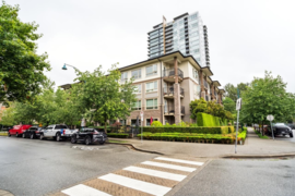 413 701 Klahanie Drive, Port Moody, BC