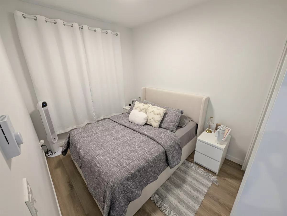 Dining Area Photo of E504 13858 108 Avenue, Surrey, BC