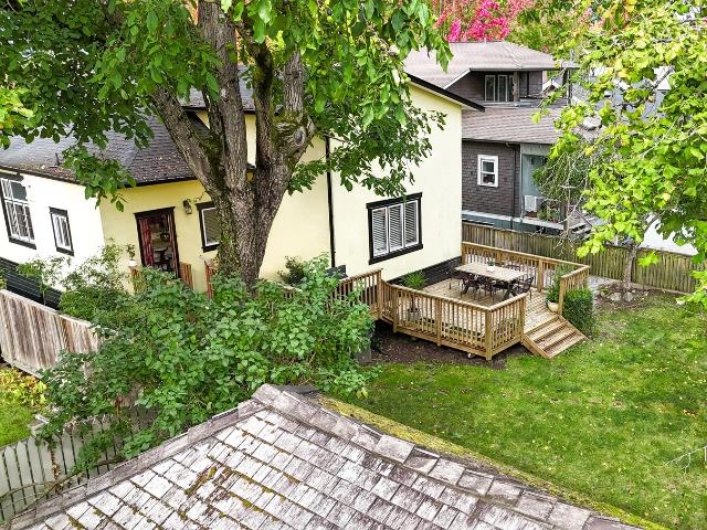 Community Amenities Photo (Clubhouse) of 124 Sixth Avenue, New Westminster, BC