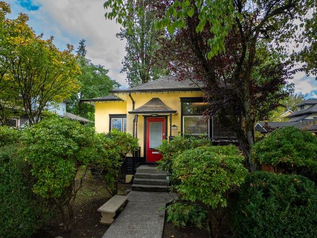 Fitness Center Photo Near 124 Sixth Avenue, New Westminster, BC