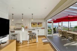 1631 22nd Street, West Vancouver, BC