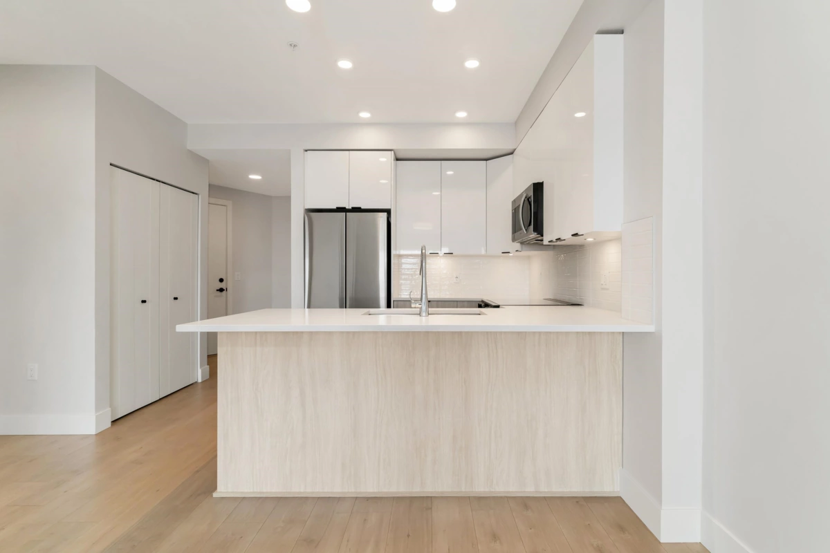 Exterior Rear Photo of 519 20061 Fraser Highway, Langley, BC