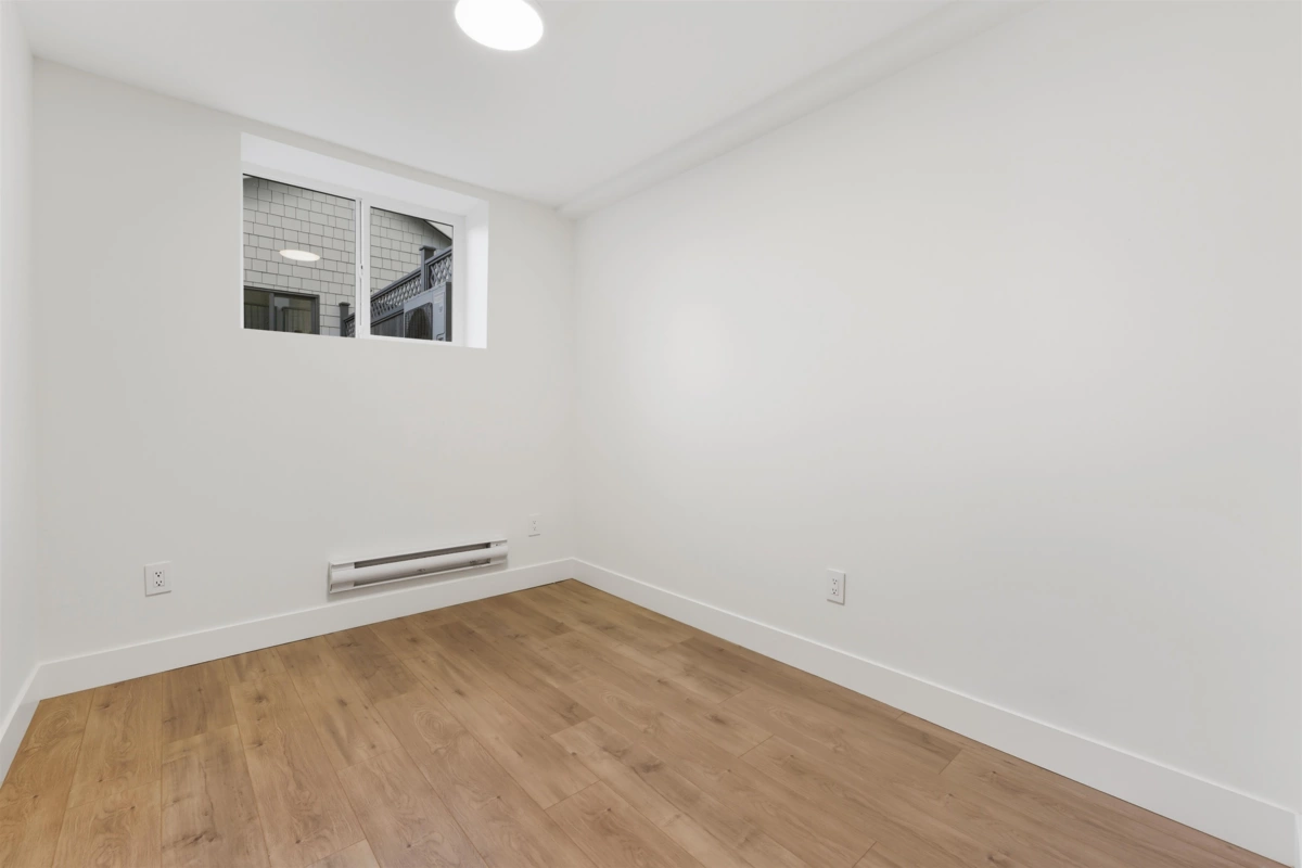 Front Yard Photo of 1761 W 16th Avenue, Vancouver, BC