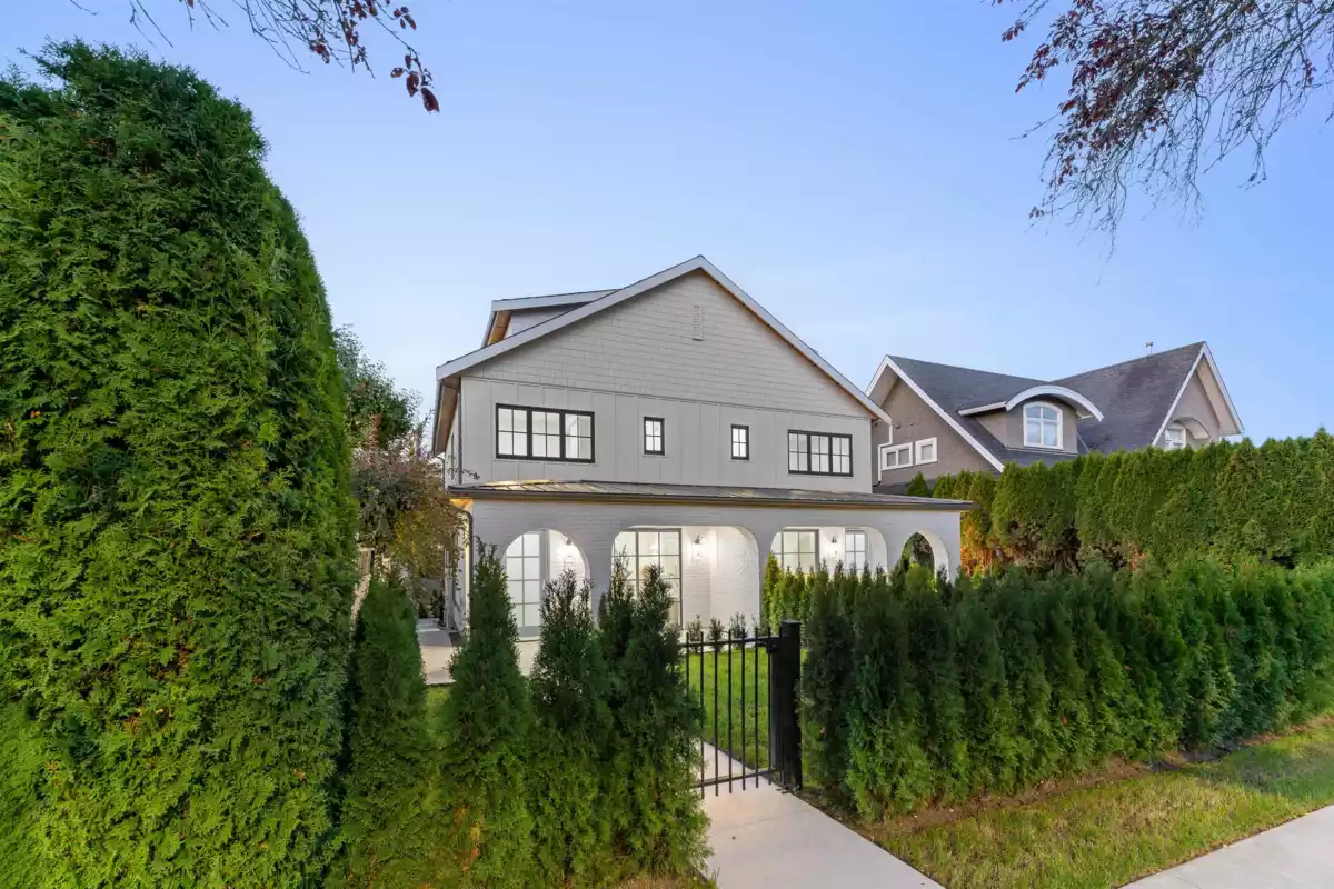 Outdoor Kitchen Photo of 1761 W 16th Avenue, Vancouver, BC