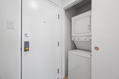 Hallway Photo of 2104 6540 Burlington Avenue, Burnaby, BC