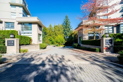 301 9262 University Crescent, Burnaby, BC, Burnaby — Apartment/Condo for sale