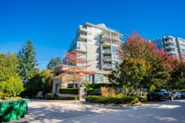 301 9262 University Crescent, Burnaby, BC