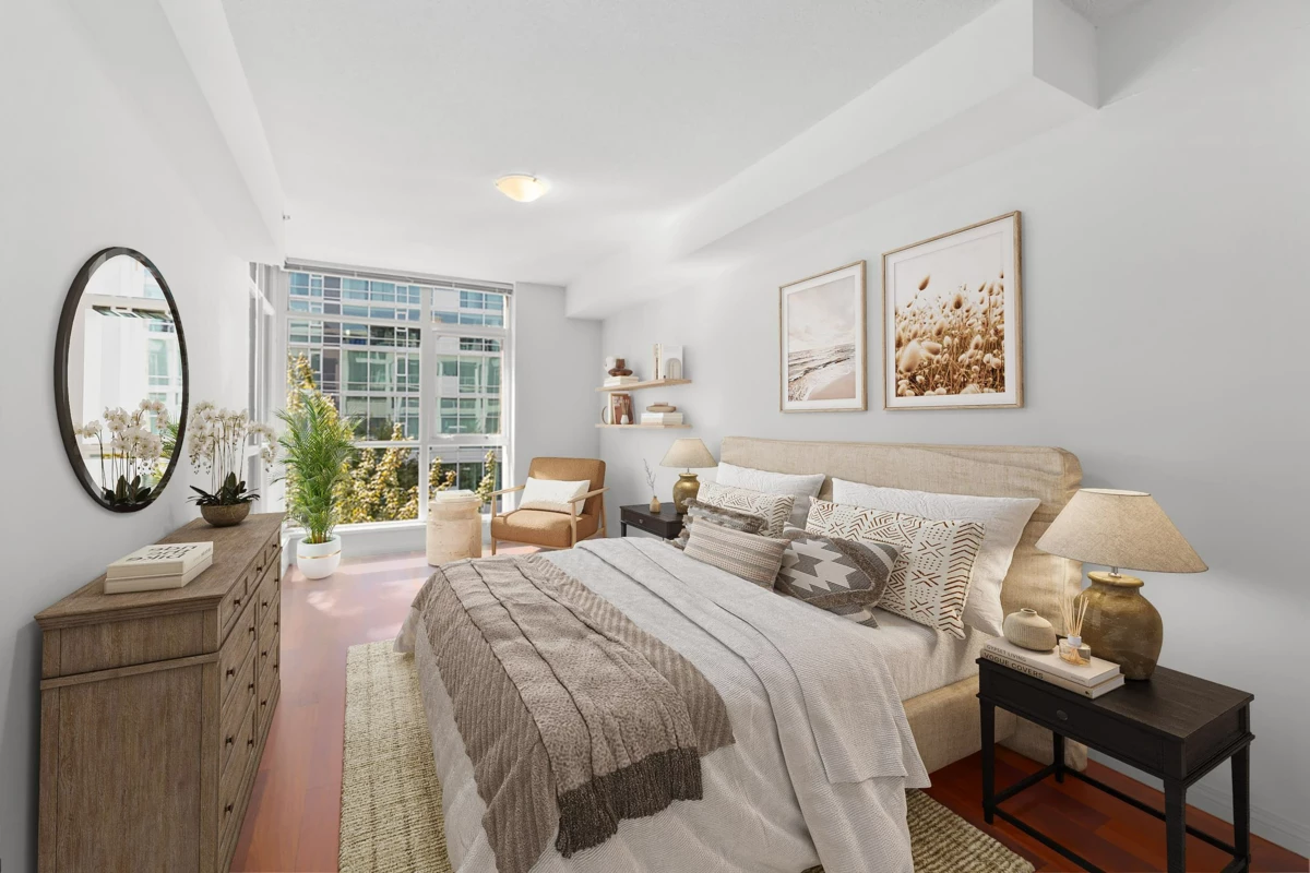 Family Room Photo of 307 100 E Esplanade Avenue, North Vancouver, BC